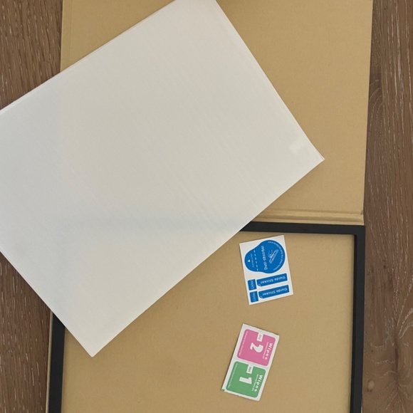 iPad Pro 10.5” tempered glass screen protector - Picture 2 of 4